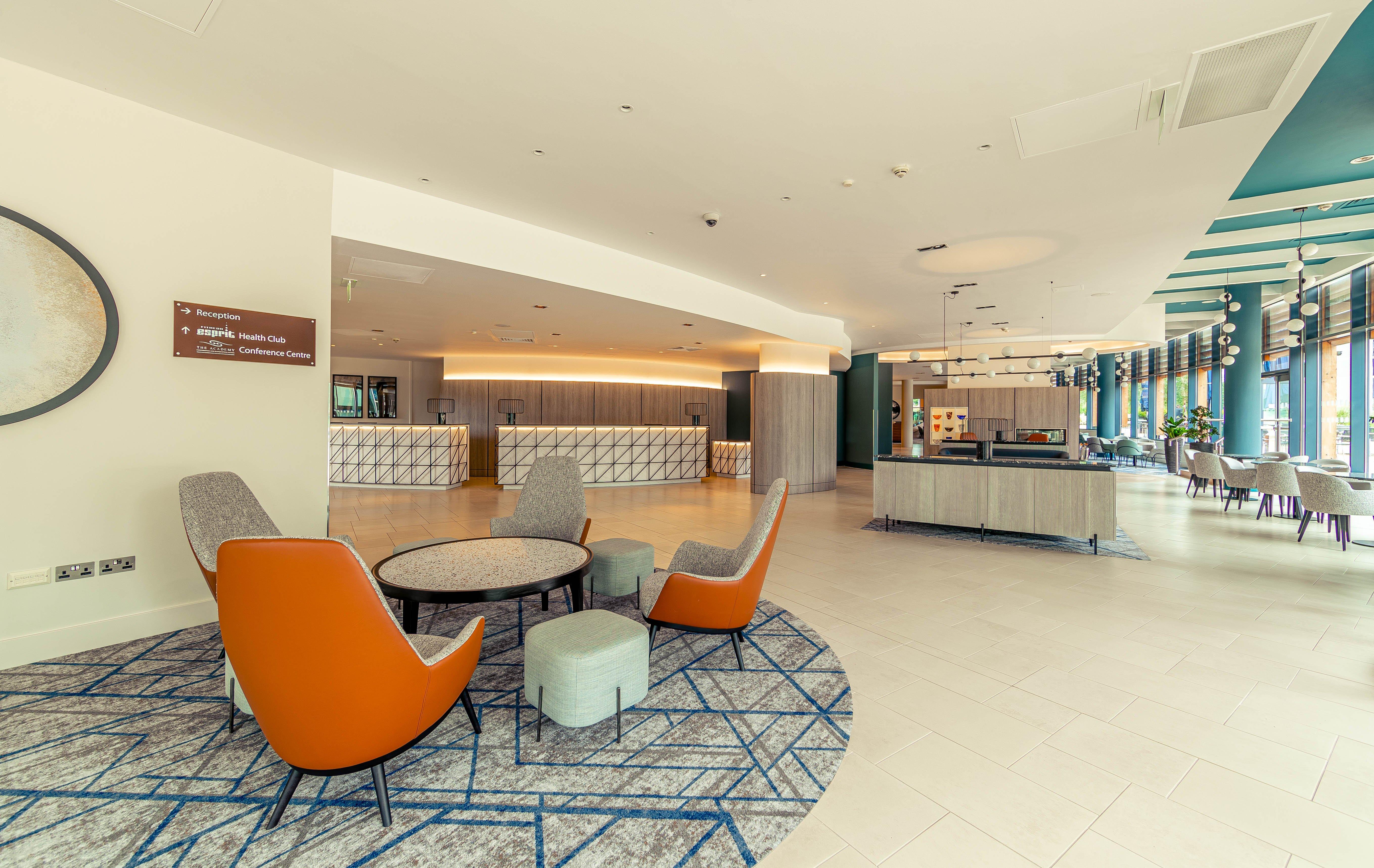 Crowne Plaza Reading Hotel Екстериор снимка
