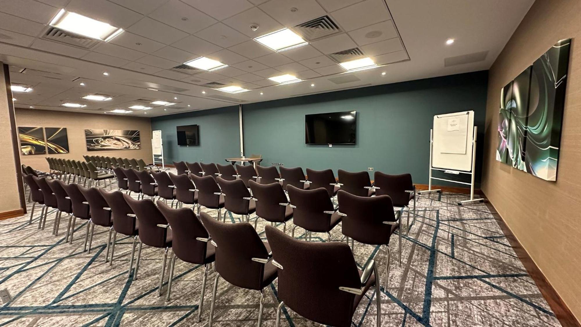 Crowne Plaza Reading Hotel Екстериор снимка